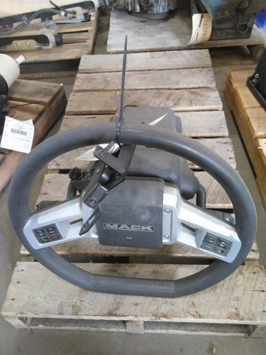 Used oem 2022 mack anthem - mack,